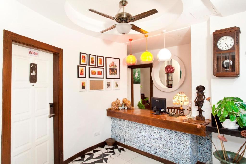 Oyo 90855 Vince Villa Bukit Mertajam Buitenkant foto