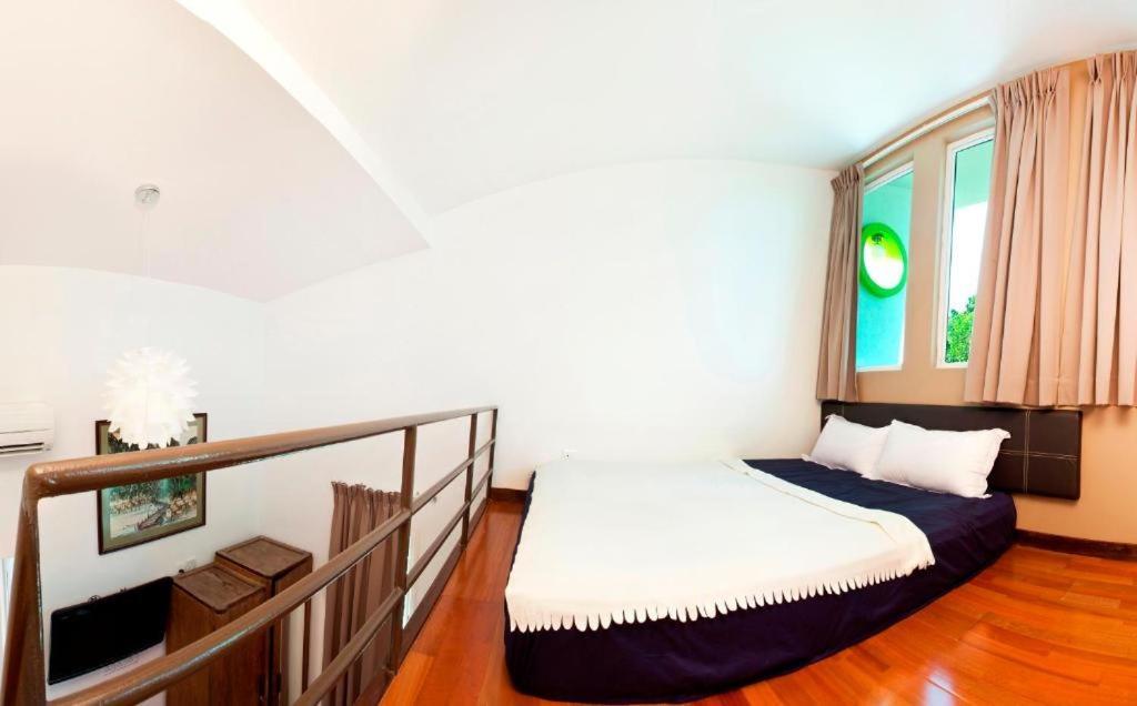 Oyo 90855 Vince Villa Bukit Mertajam Buitenkant foto